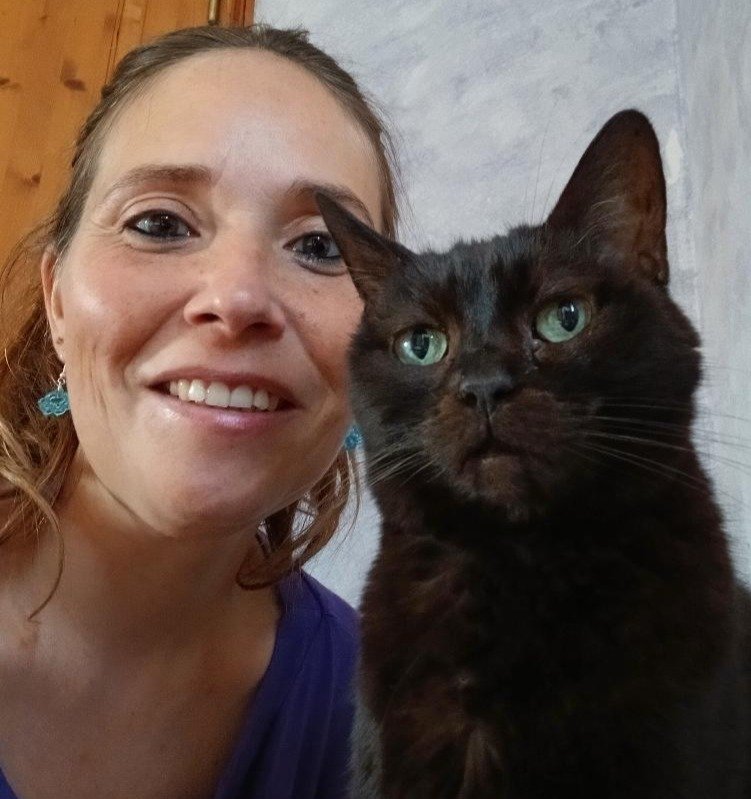 Chrystelle de Blablanimals lors d'une communication animale intuitive
